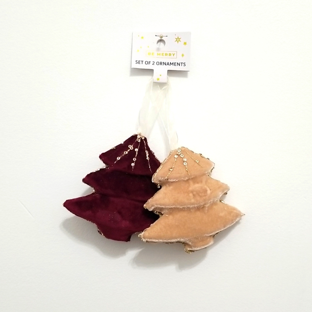 NWT Set of 2 Velvet Trees Holiday Ornaments.